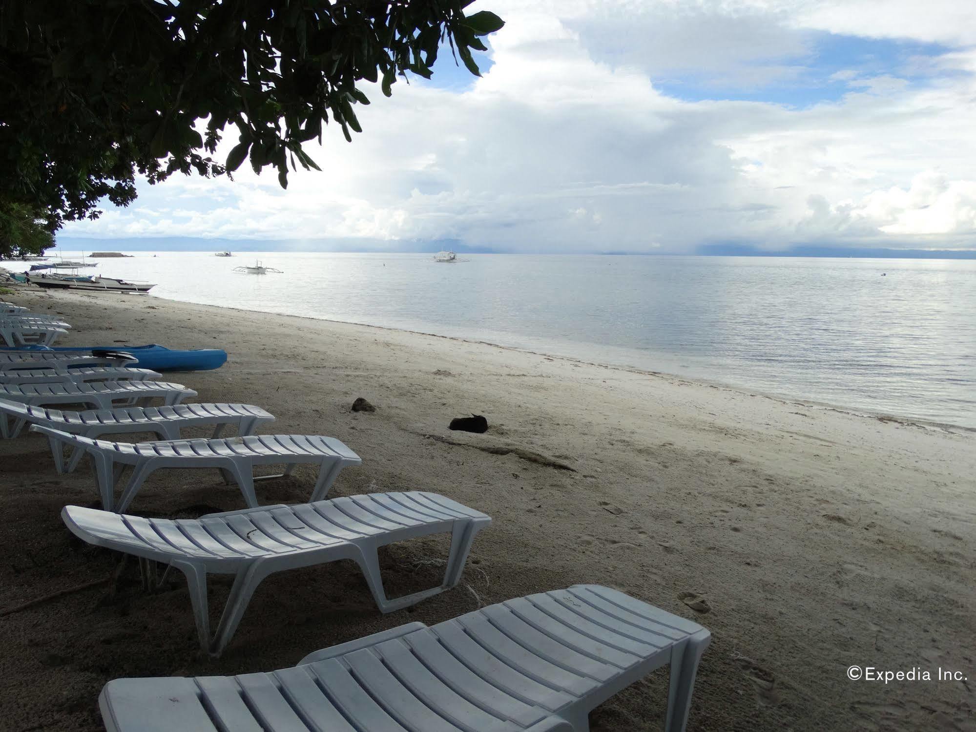 Momo Beach House Panglao Exterior photo